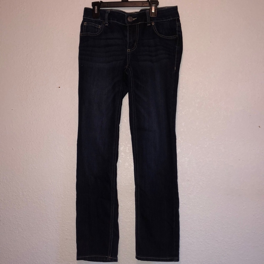 Maurices blue skinny jeans short size 2